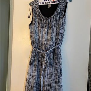 Black n white pretty mini